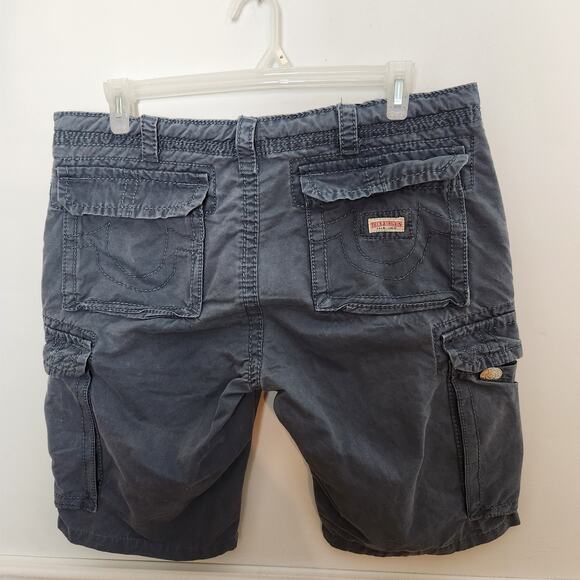 Y2K True Religion Shorts Size 38 Mens Cargo Grunge Skater Gray 11.5" Casual 00s - Picture 5 of 12